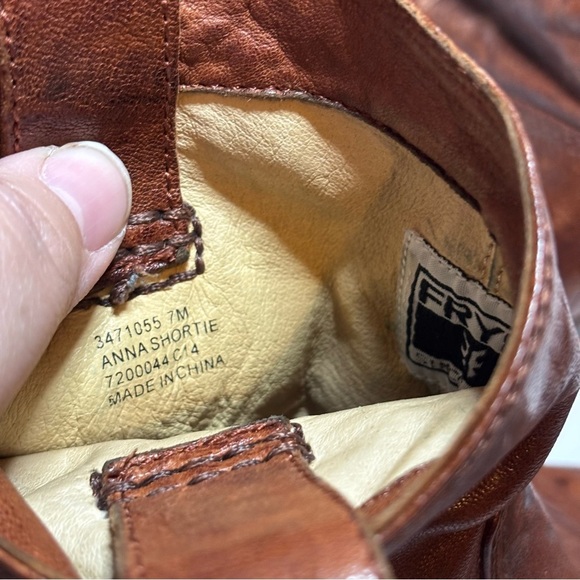 Frye Anna Shortie Distressed Brown Leather Size 7 M Slouch Ankle Boots Boho - Picture 13 of 13